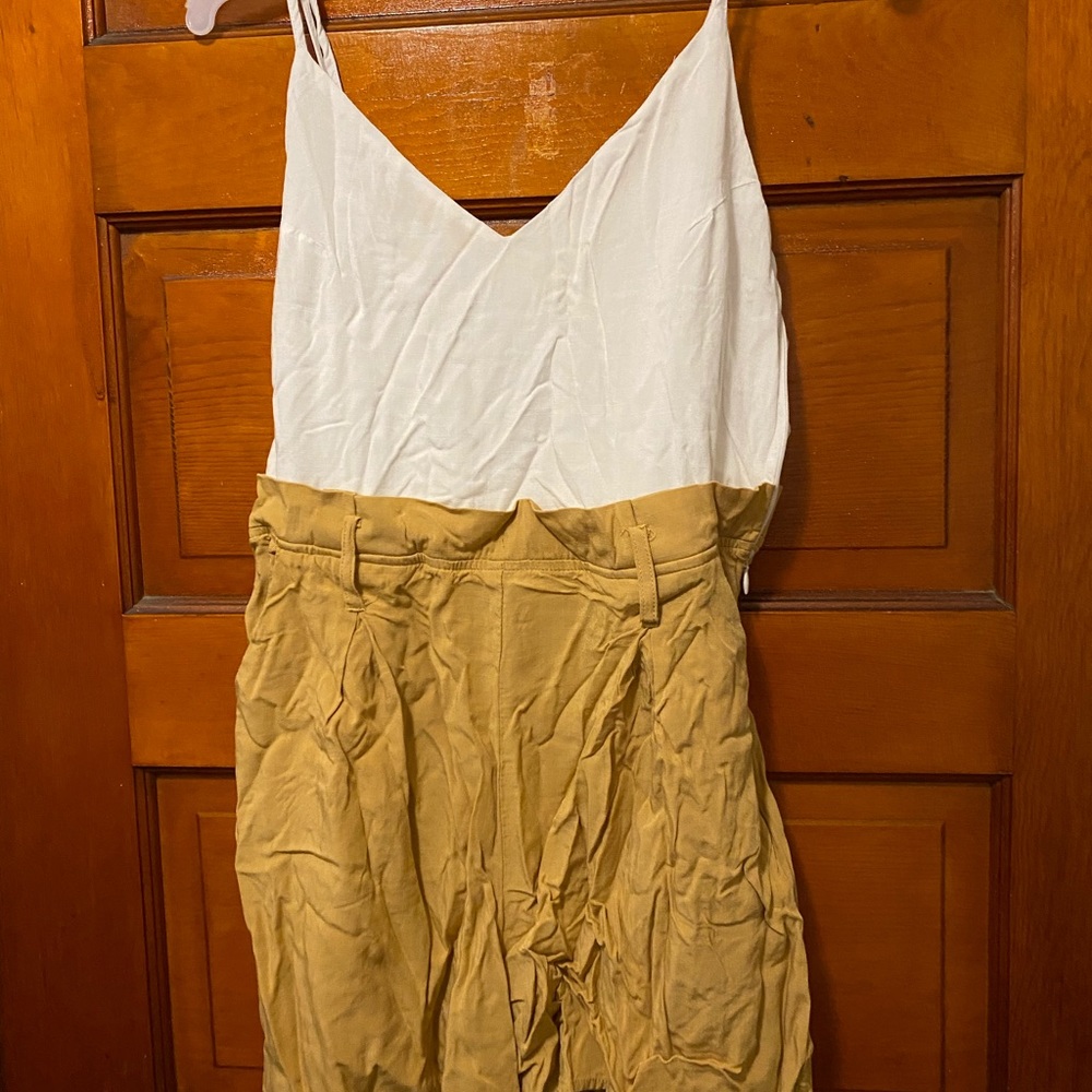 Romper - Picture 2 of 2